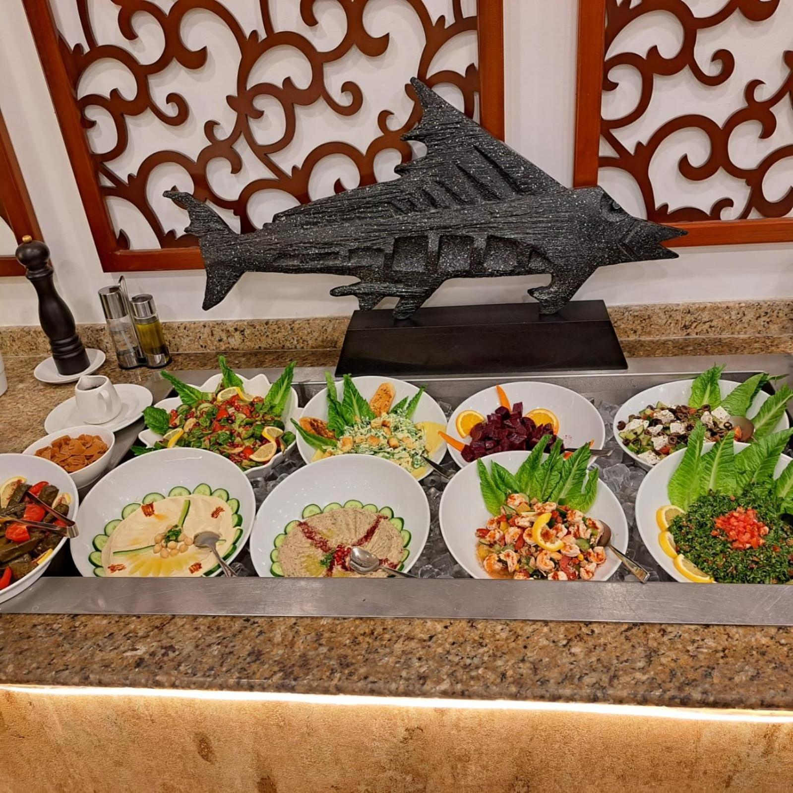 Royal Concorde Hotel & Suite Dubai Bagian luar foto