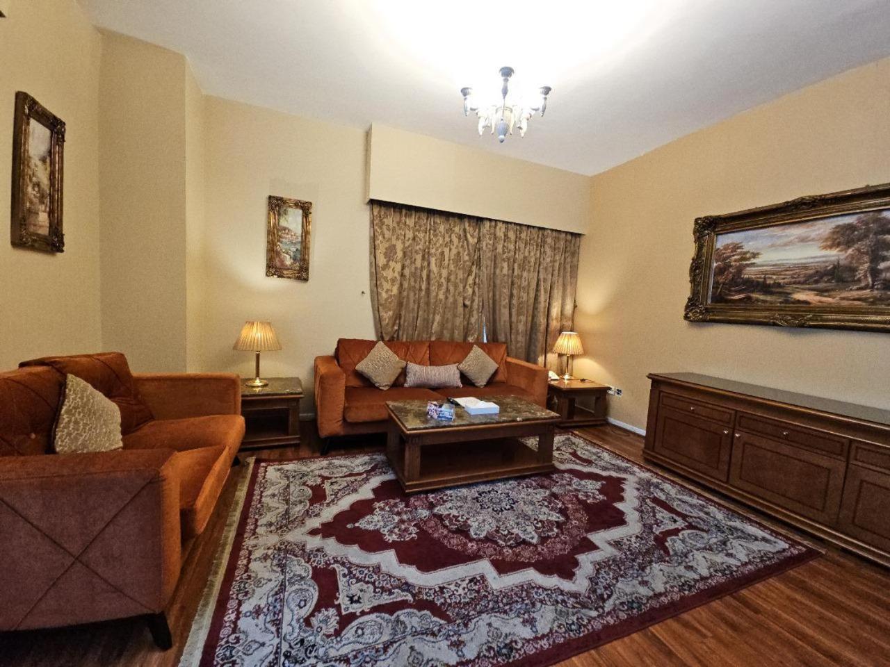 Royal Concorde Hotel & Suite Dubai Bagian luar foto