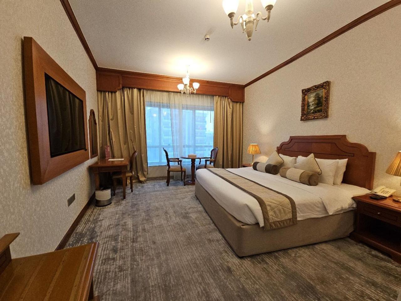 Royal Concorde Hotel & Suite Dubai Bagian luar foto